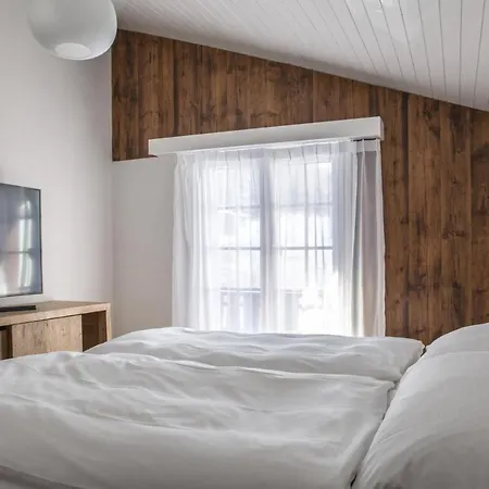 Josianne סאס פה