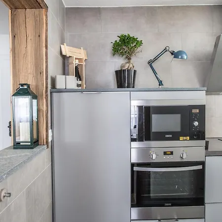 Josianne בקתה סאס פה